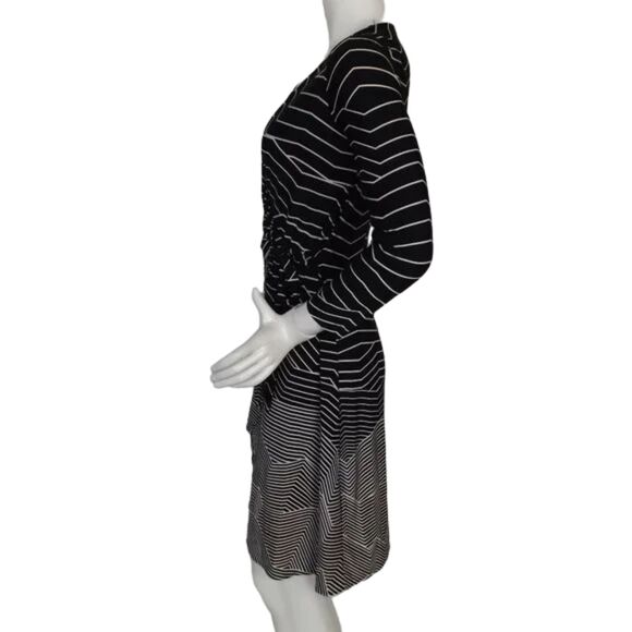 BCBGMAXAZRIA Wrap Dress, S, Adele/Chevron Print, Black/White, Long sleeves - Picture 7 of 13